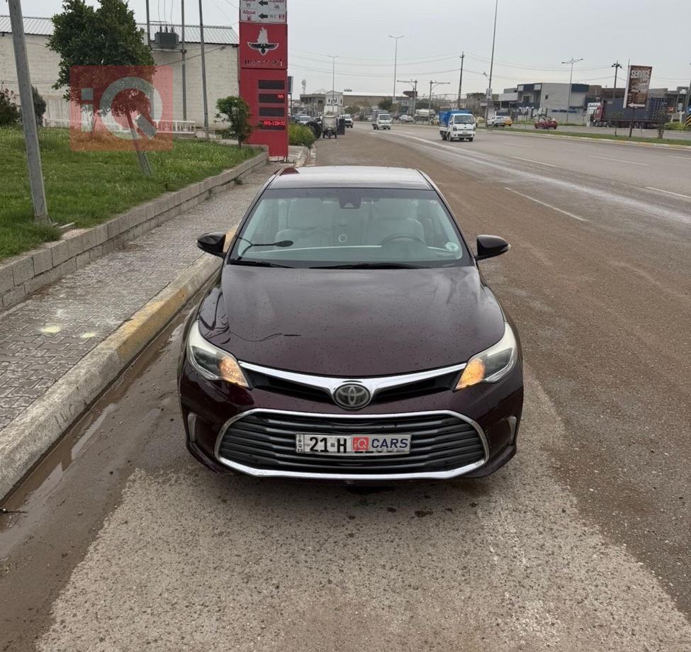 تويوتا أفالون